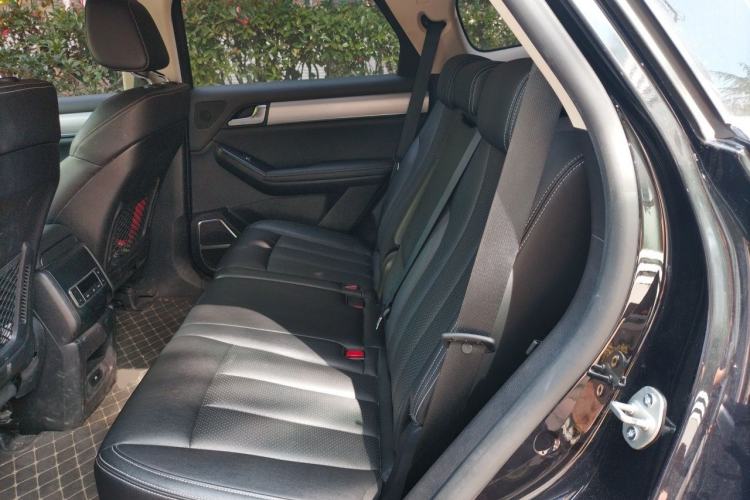 Used BYD Tang 2018 2.0T Automatic SmartConnect Prestige 7-Seater China V Standard Left Rear Seat