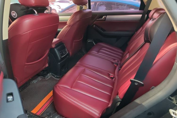 Used BYD Tang 2018 2.0T Automatic SmartConnect Luxury 7-Seater China V Emission Standard Left Rear Seat