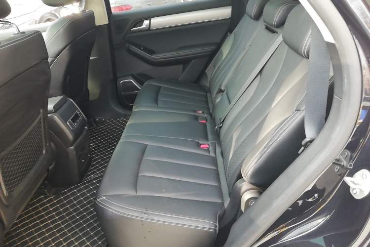 Used BYD Tang 2018 2.0T Automatic SmartConnect Prestige 7-Seater China V Standard Left Rear Seat
