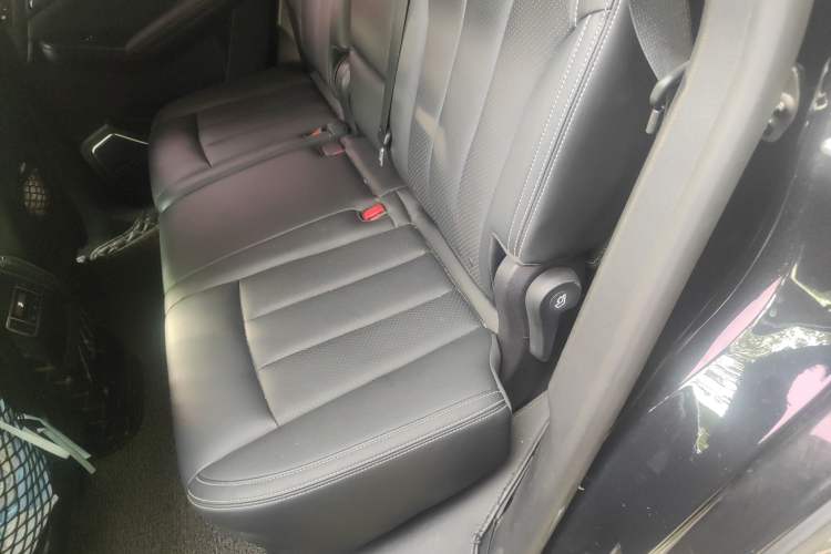 Used BYD Tang 2018 2.0T Automatic SmartConnect Prestige 7-Seater China V Standard Left Rear Seat