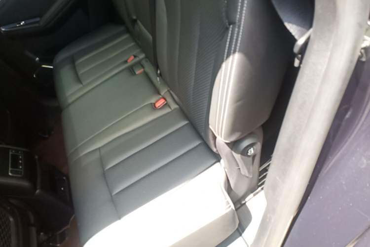 Used BYD Tang 2018 2.0T Automatic SmartConnect Prestige 7-Seater China V Standard Left Rear Seat