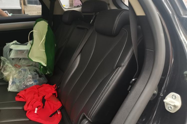 Used BYD Tang 2018 2.0T Automatic Smart Connect Prestige 7-Seater China V Standard Left Rear Seat