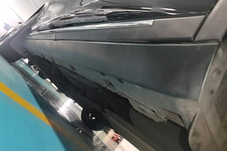 Used BYD Tang 2018 2.0T Automatic Smart Connect Prestige 7-Seater China V Standard Left Side Sill