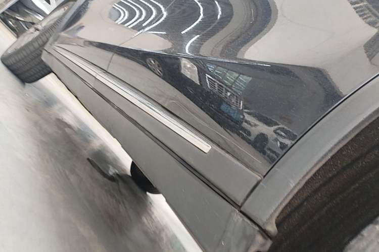 Used BYD Tang 2018 2.0T Automatic SmartConnect Prestige 7-Seater China V Standard Left Side Sill