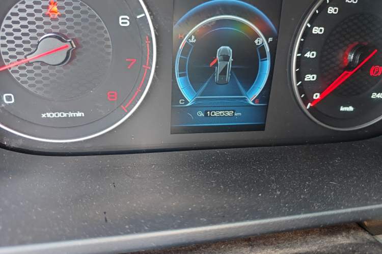 Used BYD Tang 2018 2.0T Automatic Smart Connect Prestige 7-Seater China V Standard Odometer Close Up