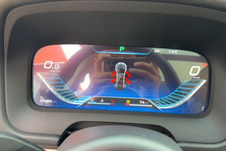 Used BYD Tang 2018 2.0T Automatic SmartConnect Prestige 7-Seater China V Standard Odometer Close Up