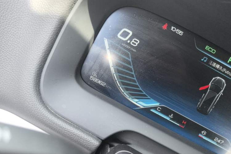 Used BYD Tang 2018 2.0T Automatic SmartConnect Prestige 7-Seater China V Standard Odometer Close Up