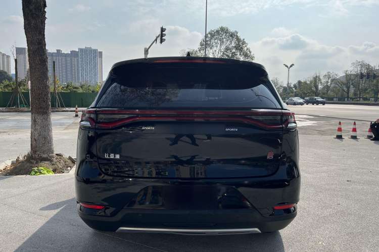 Used BYD Tang 2018 2.0T Automatic SmartConnect Prestige 7-Seater China V Standard Rear