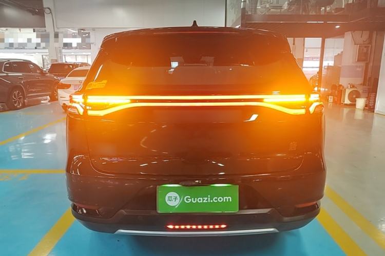 Used BYD Tang 2018 2.0T Automatic Smart Connect Prestige 7-Seater China V Standard Rear