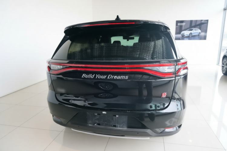 Used BYD Tang 2018 2.0T Automatic SmartConnect Luxury Edition 5 Seats China V Standard Rear