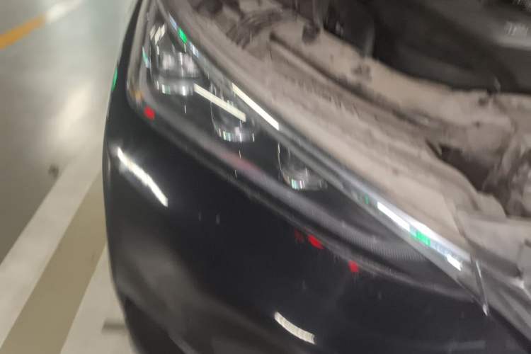Used BYD Tang 2018 2.0T Automatic SmartConnect Prestige 7-Seater China V Standard Right Front Headlight
