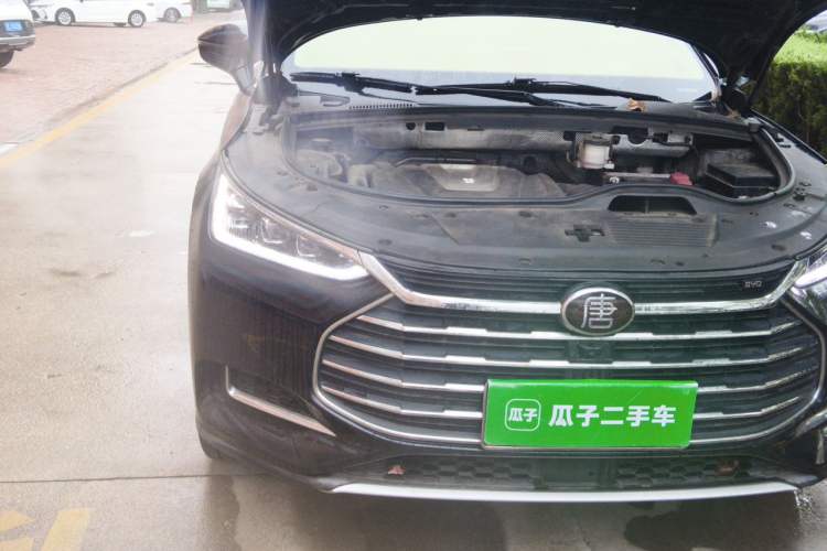 Used BYD Tang 2018 2.0T Automatic SmartConnect Prestige 7-Seater China V Standard Right Front Headlight