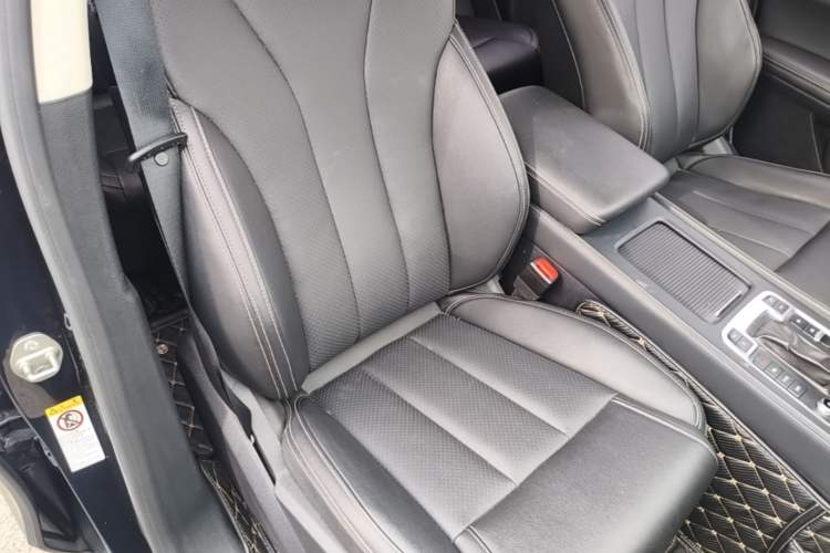 Used BYD Tang 2018 2.0T Automatic SmartConnect Prestige 7-Seater China V Standard Right Front Seat