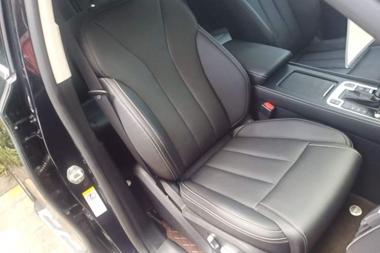 Used BYD Tang 2018 2.0T Automatic SmartConnect Prestige 7-Seater China V Standard Right Front Seat