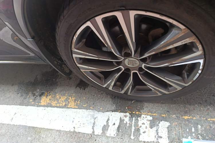 Used BYD Tang 2018 2.0T Automatic SmartConnect Prestige 7-Seater China V Standard Right Front Wheel Hub