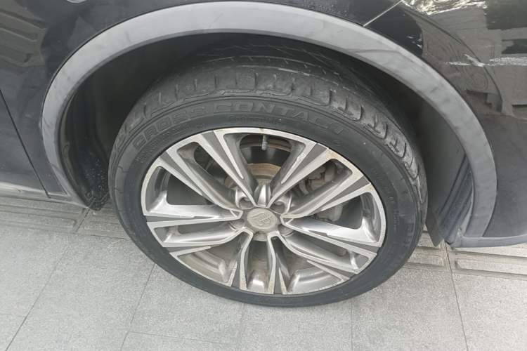 Used BYD Tang 2018 2.0T Automatic SmartConnect Prestige 7-Seater China V Standard Right Front Wheel Hub