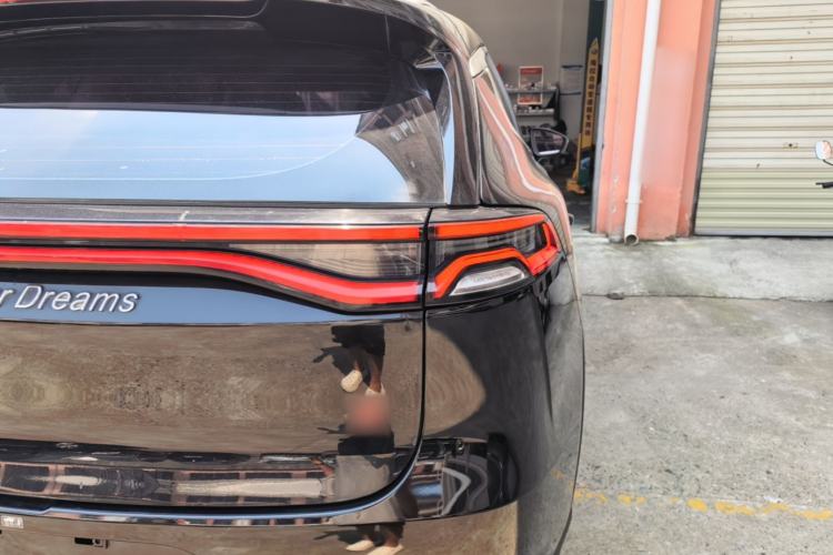 Used BYD Tang 2018 2.0T Automatic SmartConnect Prestige 7-Seater China V Standard Right Rear Taillight