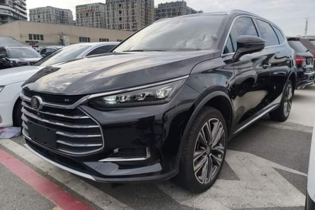 Used BYD Tang 2018 2.0T Automatic SmartConnect Prestige 7-Seater China V Standard