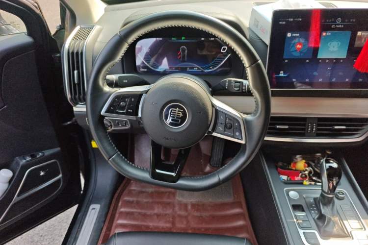 Used BYD Tang 2018 2.0T Automatic SmartConnect Prestige 7-Seater China V Standard Steering Wheel