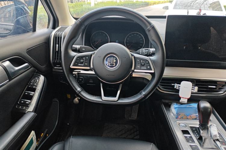 Used BYD Tang 2018 2.0T Automatic Smart Connect Prestige 7-Seater China V Standard Steering Wheel