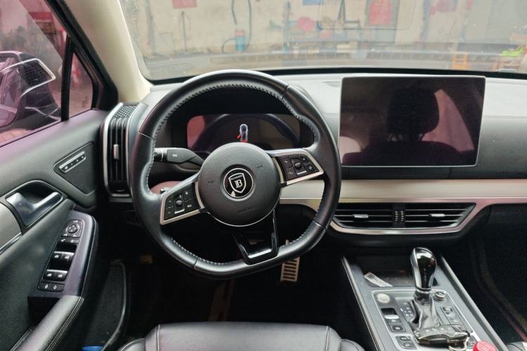 Used BYD Tang 2018 2.0T Automatic SmartConnect Prestige 7-Seater China V Standard Steering Wheel
