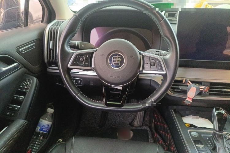 Used BYD Tang 2018 2.0T Automatic SmartConnect Prestige 7-Seater China V Standard Steering Wheel