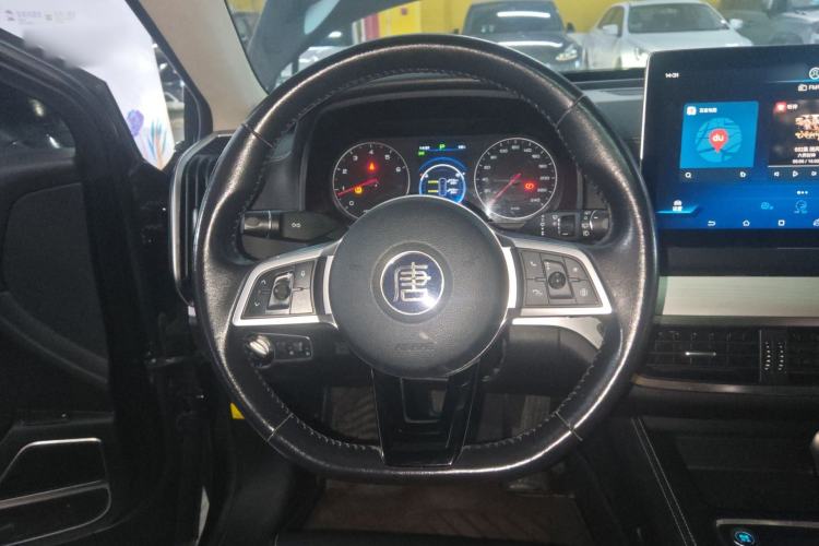 Used BYD Tang 2018 2.0T Automatic Smart Connect Prestige 7-Seater China V Standard Steering Wheel