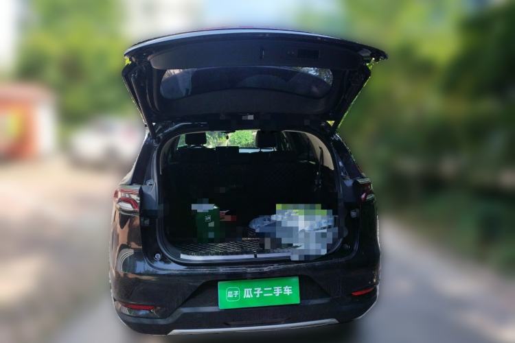Used BYD Tang 2018 2.0T Automatic SmartConnect Prestige 7-Seater China V Standard Trunk