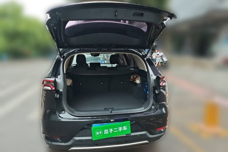 Used BYD Tang 2018 2.0T Automatic SmartConnect Prestige 5-Seater Emission Standard China V Trunk