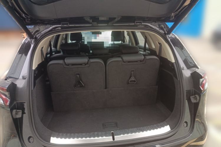 Used BYD Tang 2018 2.0T Automatic SmartConnect Prestige 7-Seater China V Standard Trunk