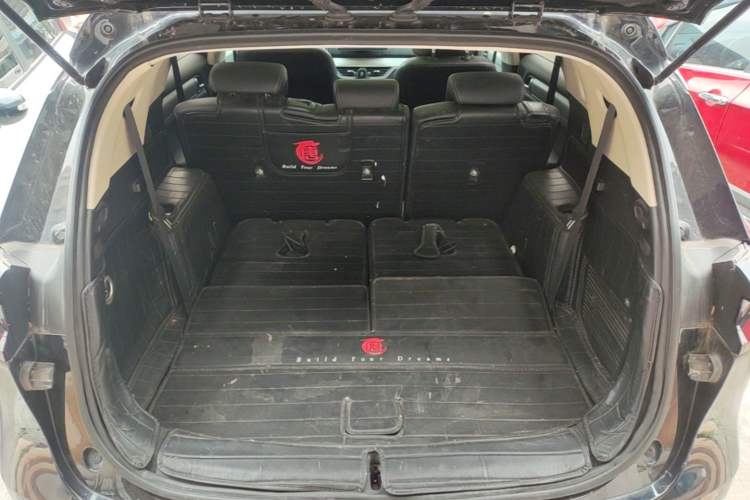 Used BYD Tang 2018 2.0T Automatic Smart Connect Prestige 7-Seater China V Standard Trunk