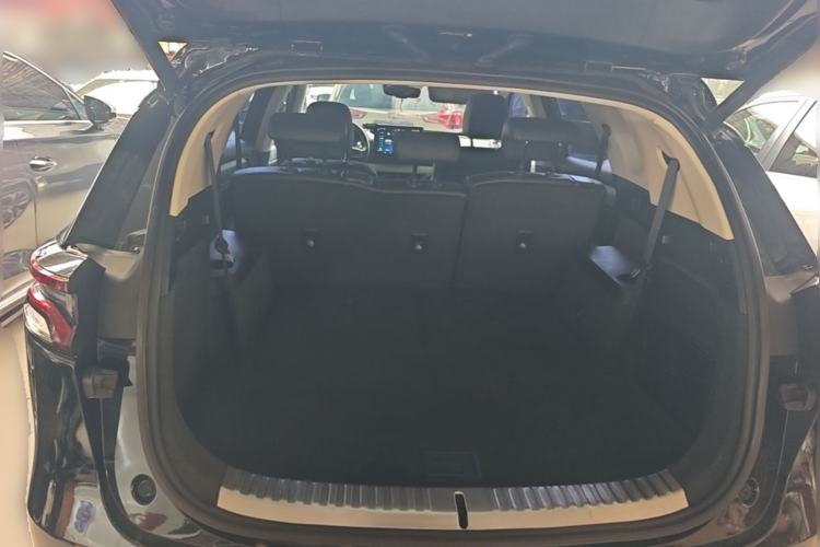 Used BYD Tang 2018 2.0T Automatic Smart Connect Prestige 7-Seater China V Standard Trunk