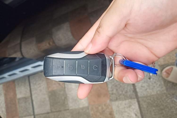 Used BYD Tang 2018 2.0T Automatic SmartConnect Prestige 7-Seater China V Standard Vehicle Key