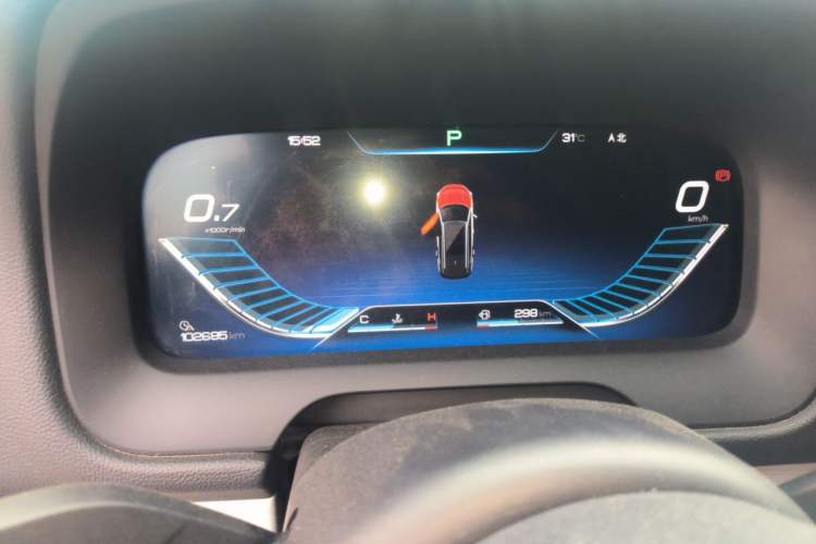 Used BYD Tang 2018 2.0T Automatic SmartConnect Prestige 7-Seater China V Standard Instrument Cluster