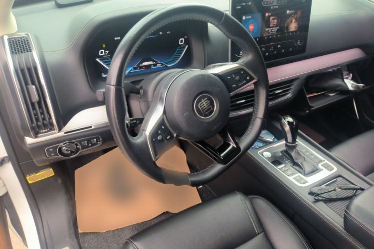 Used BYD Tang 2018 2.0T Automatic SmartConnect Prestige 7-Seater China V Standard Steering Wheel