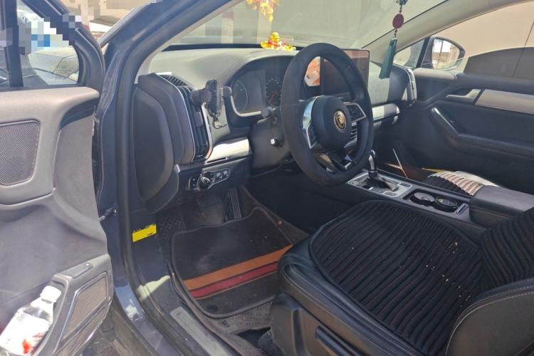 Used BYD Tang 2018 2.0T Automatic SmartConnect Luxury 7-Seater China V Emission Standard Driver Seat
