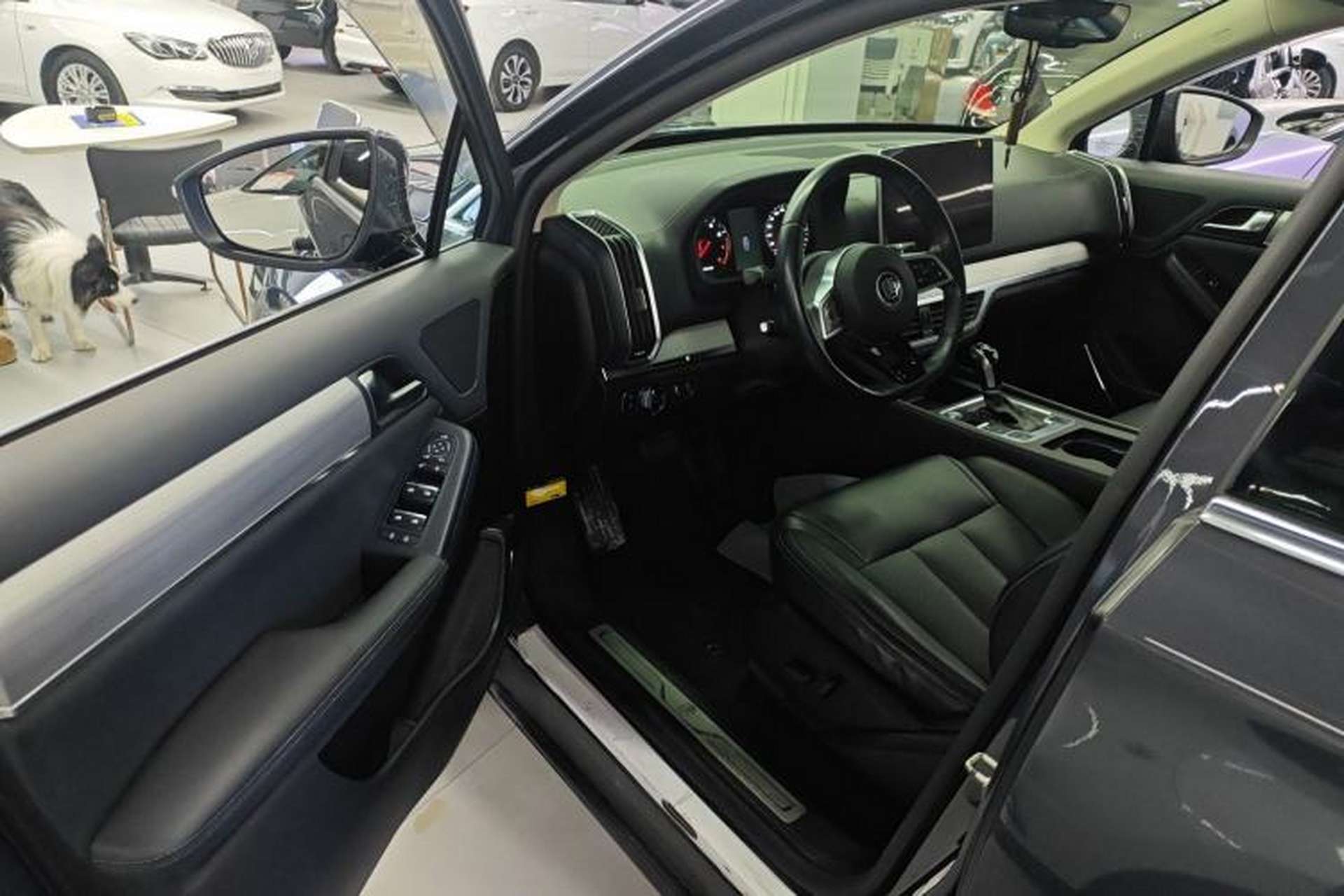 Used BYD Tang 2018 2.0T Automatic Smart Connect Prestige 7-Seater China V Standard Driver Seat