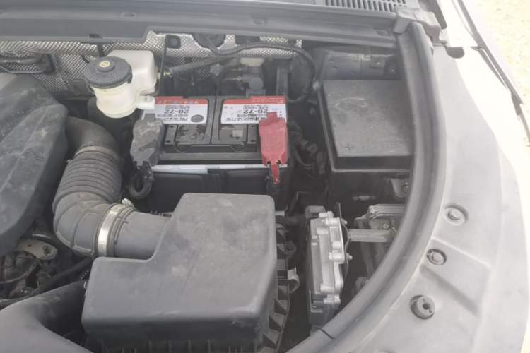 Used BYD Tang 2018 2.0T Automatic SmartConnect Prestige 5-Seater Emission Standard China V Engine Bay Left