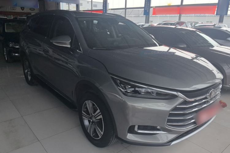 Used BYD Tang 2018 2.0T Automatic SmartConnect Luxury 7-Seater China V Emission Standard Front Right 45 Deg