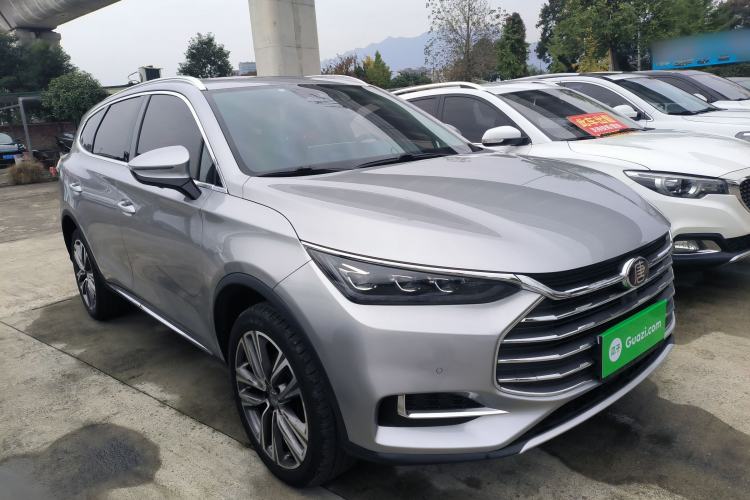 Used BYD Tang 2018 2.0T Automatic SmartConnect Prestige 7-Seater China V Standard Front Right 45 Deg