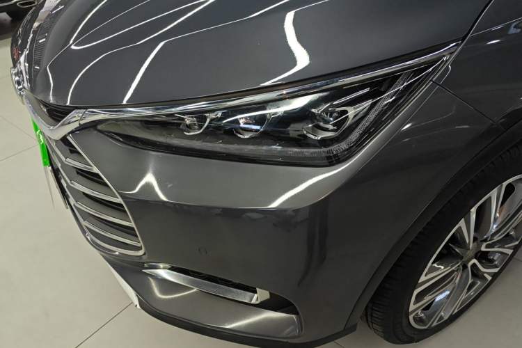 Used BYD Tang 2018 2.0T Automatic Smart Connect Prestige 7-Seater China V Standard Left Front Headlight