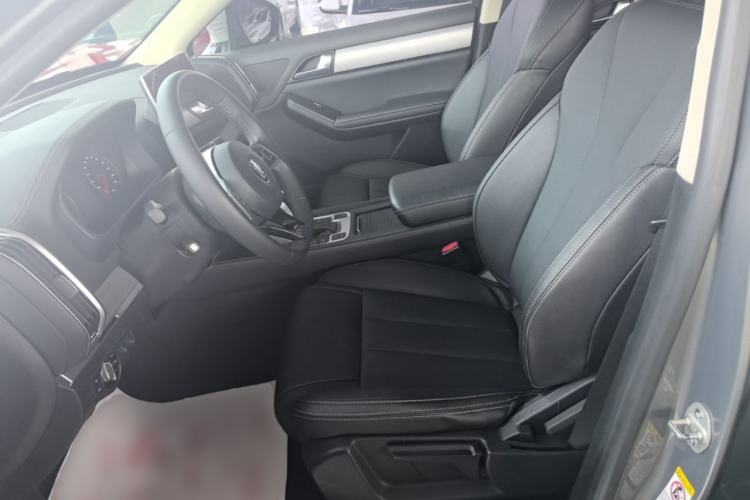 Used BYD Tang 2018 2.0T Automatic SmartConnect Luxury 7-Seater China V Emission Standard Left Front Seat