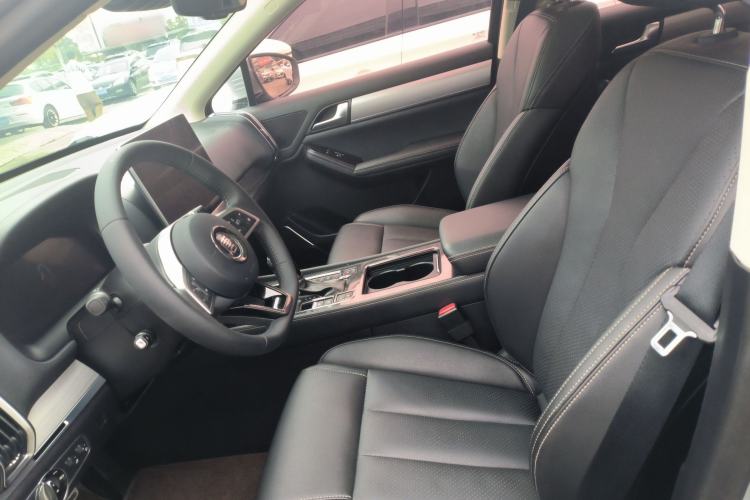 Used BYD Tang 2018 2.0T Automatic SmartConnect Prestige 7-Seater China V Standard Left Front Seat