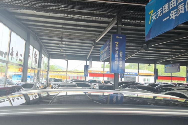 Used BYD Tang 2018 2.0T Automatic SmartConnect Luxury 7-Seater China V Emission Standard Roof