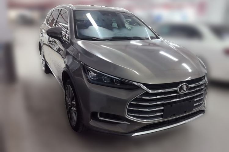 Used BYD Tang 2018 2.0T Automatic SmartConnect Prestige 7-Seater China V Standard Front Right 45 Deg
