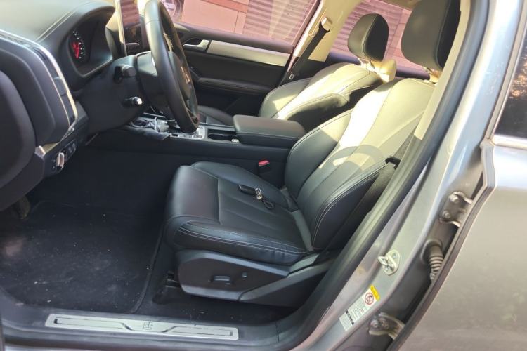 Used BYD Tang 2018 2.0T Automatic Smart Connect Prestige 7-Seater China V Standard Left Front Seat