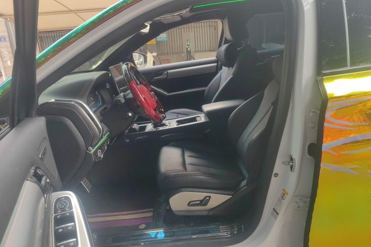 Used BYD Tang 2018 2.0T Automatic Smart Connect Prestige 5-Seater National Emission Standard V Left Front Seat