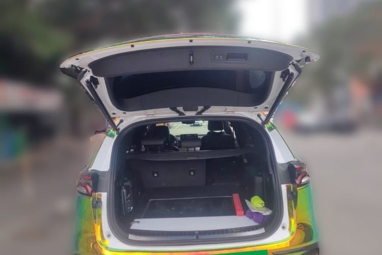 Used BYD Tang 2018 2.0T Automatic Smart Connect Prestige 5-Seater National Emission Standard V Trunk