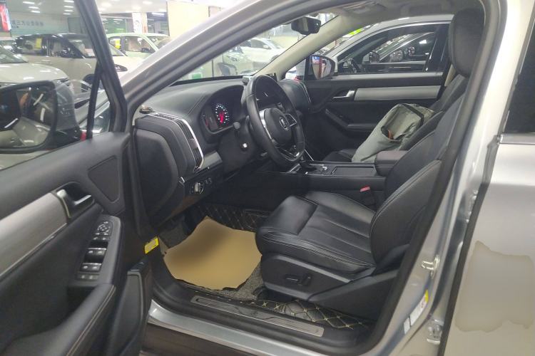 Used BYD Tang 2018 2.0T Automatic Smart Connect Prestige 7-Seater China V Standard Driver Seat