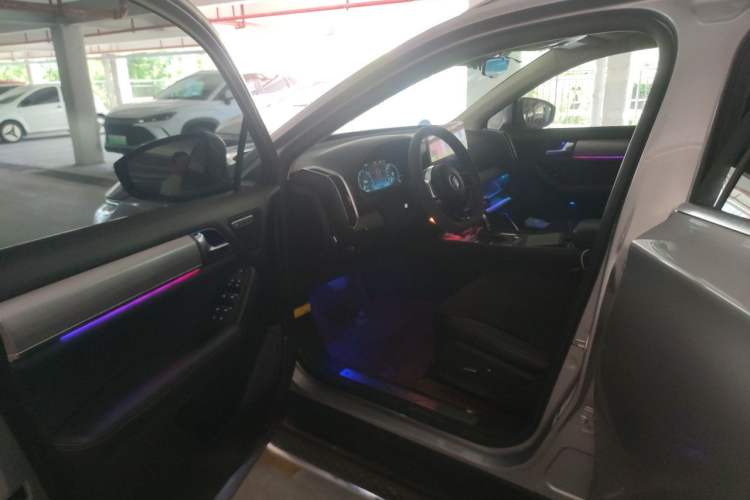 Used BYD Tang 2018 2.0T Automatic SmartConnect Prestige 7-Seater China V Standard Driver Seat